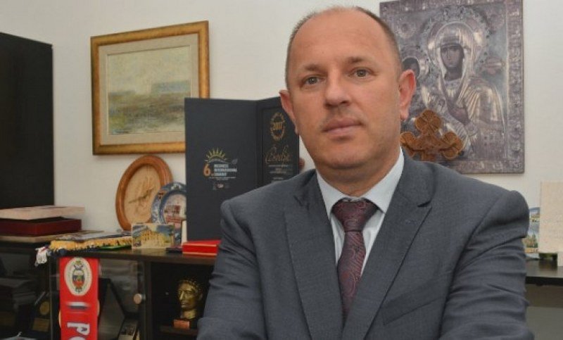 Potkrala se greška: Luka Petrović nije imao u planu kupovinu novog namještaja