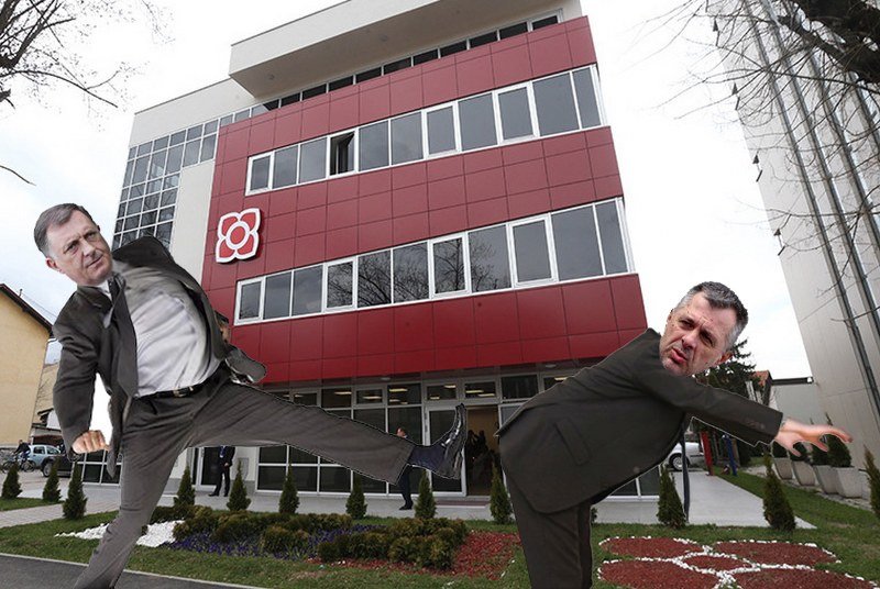 Radojičićevo štetočinsko djelovanje postaje sve vidljivije nakon njegovog katapultiranja na političku deponiju