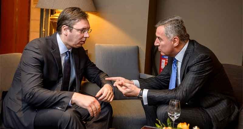 Milo Đukanović preko Dake Davidovića i Jeremića krenuo na Vučića