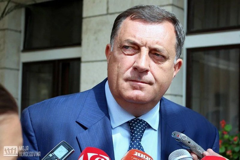 -Dodik neskriveni diktator, ima paničan strah od gubitka vlasti- (Foto/Dok.)