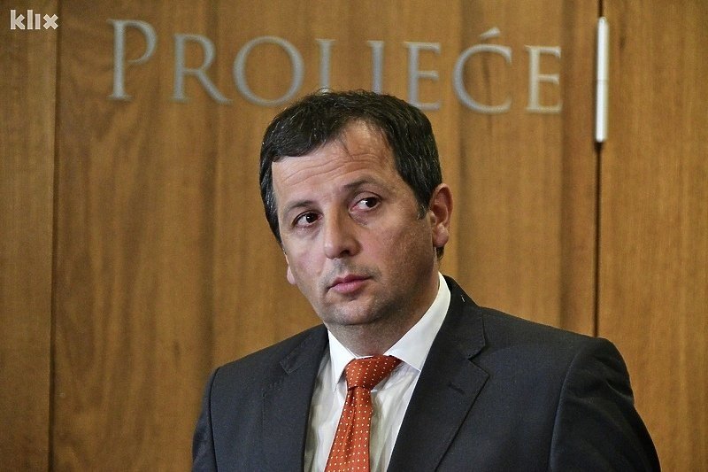 Nebojša Vukanović: Povlačim se iz svih razgovora sa opozicijom (Video)