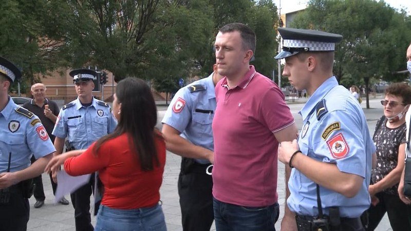Ozren Perduv: Vrećo treba da odstupi - Odnos sa policijom nam je nikakav- (Foto)