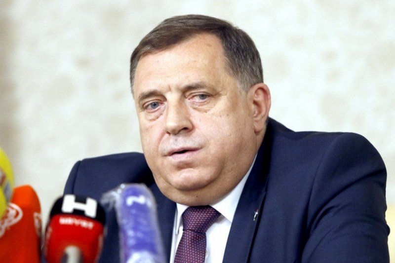 Kad je muka đe si Đuka, kad jedemo, Đuku ne zovemo