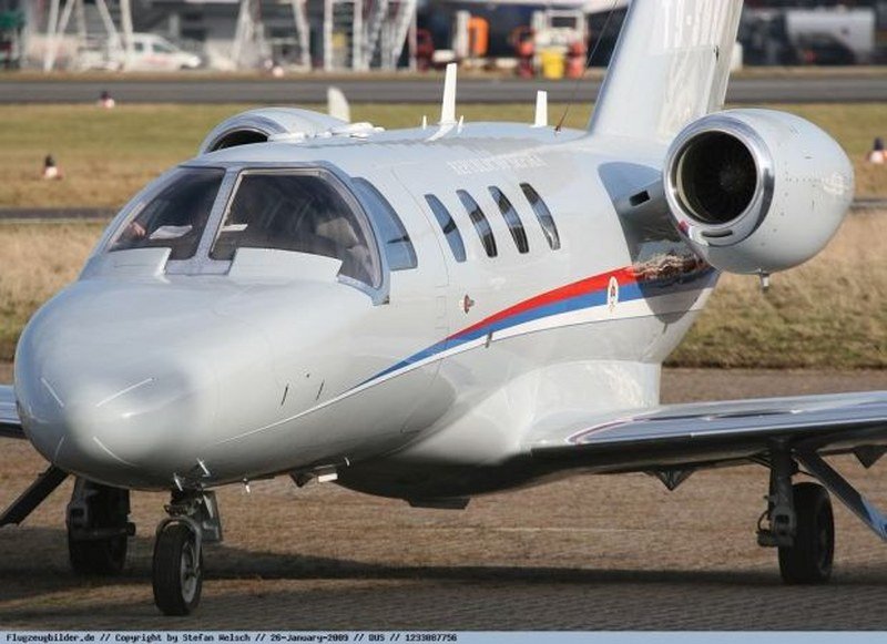 O trošku naroda i prebogate Republike Srpske: Ko to leti u Hrvatsku na more avionom Vlade Republike Srpske? (Foto)
