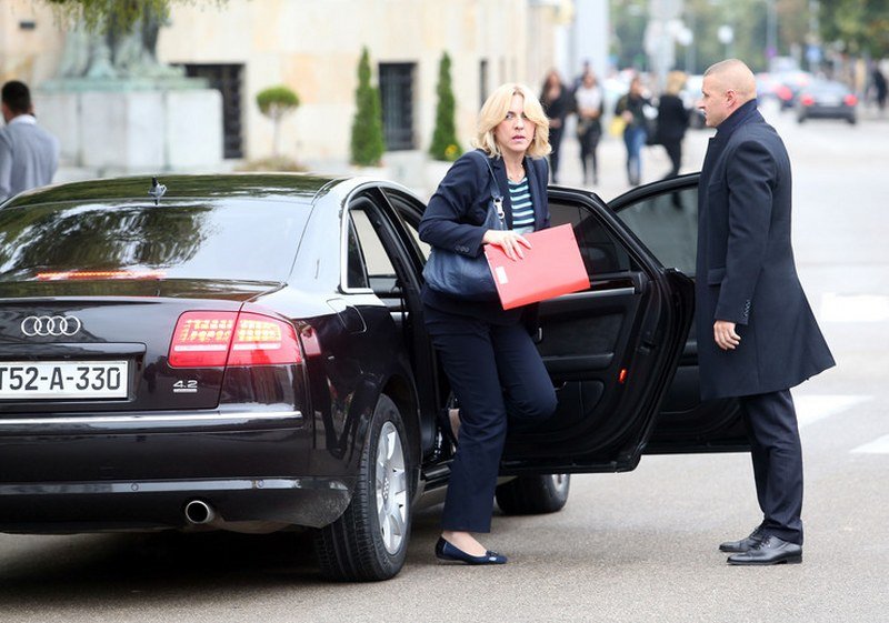 Tešanjska firma -Hifa Petrol- nastavlja rušiti namještene tendere institucija Republike Srpske za gorivo