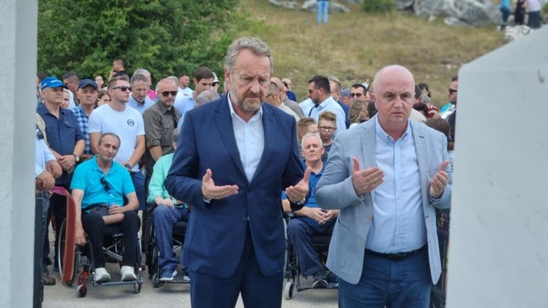 Bakirove drske i smišljene provokacije iz Fazlagića Kule o osveti i Dodikova -žestoka odbrana- Srba MUP-om (Foto/Video)