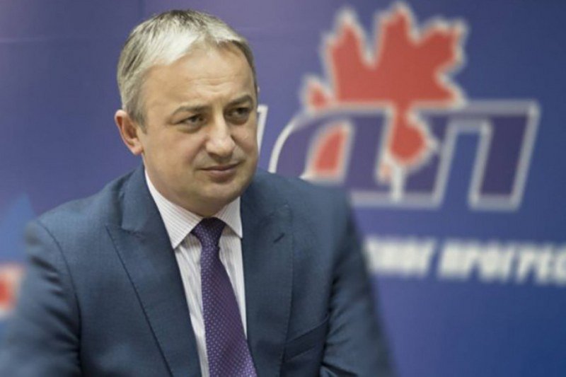Branislav Borenović: Dodik želi da uništi Republiku Srpsku da ne bi odgovarao za pljačku i zločine koje je počinio