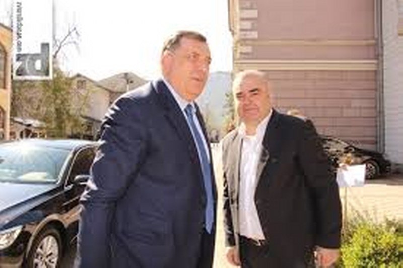 Zoran Stevanović, gradonačelnik Zvornika uputio ultimatum Miloradu Dodiku? (Foto)