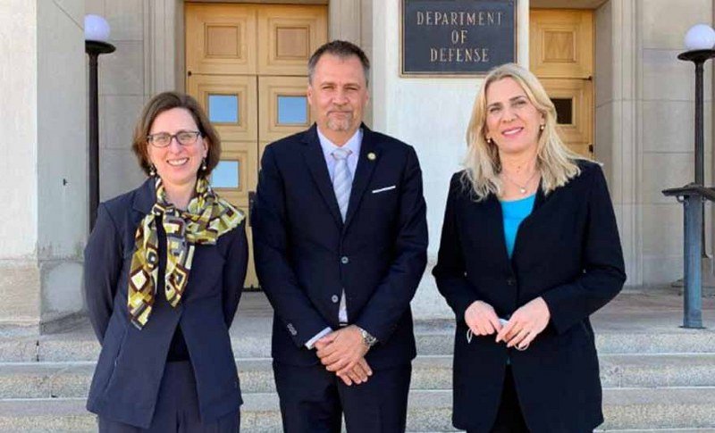 Licemjerje političke realnosti u -političkoj bari- Srpske i BiH: Sastanci sa zamjenicima pomoćnika (Foto)