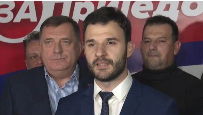 Nebojša Vukanović: Crveni alarm i poslednja opomena naroda opoziciji (Foto/Video)
