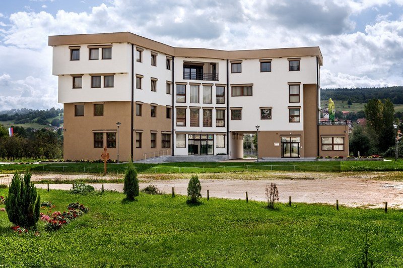 Poštenima i iskrenima nema mjesta u SNSD: Odbornici SNSD u Šipovi smjenjuju -svog- predsjednika Skupštine (Dok.)