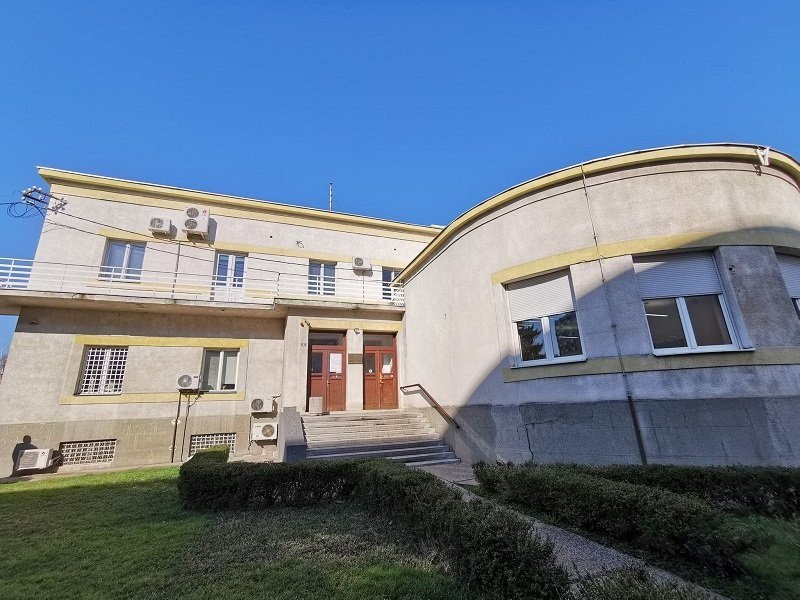 Umjesto u zatvoru u kupovini? Kostadin Vasić pazaruje poslovni prostor od 2 miliona KM (Dok.)