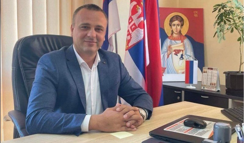 Pukla tikva u Bratuncu, košpice lete na sve strane! Ko je htio zaposliti ženu a ko je htio tender...? (Foto)