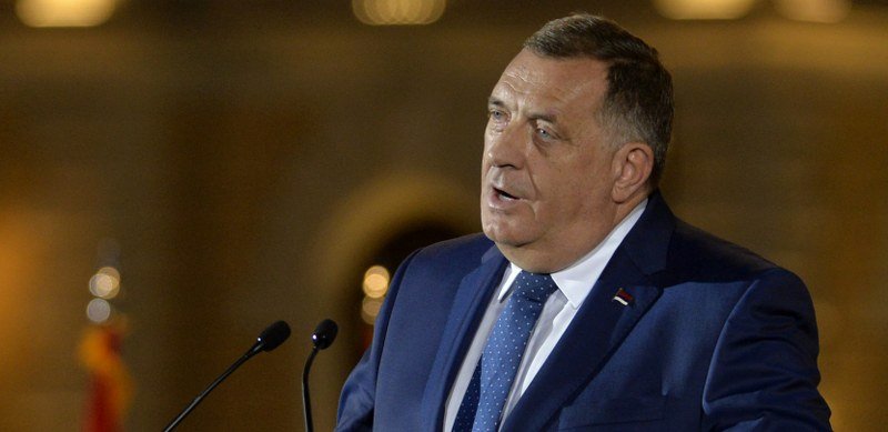 Kada brod tone... Dugogodišnji savjetnik i najbliži saradnik Milorada Dodika najavio napuštanje SNSD-a