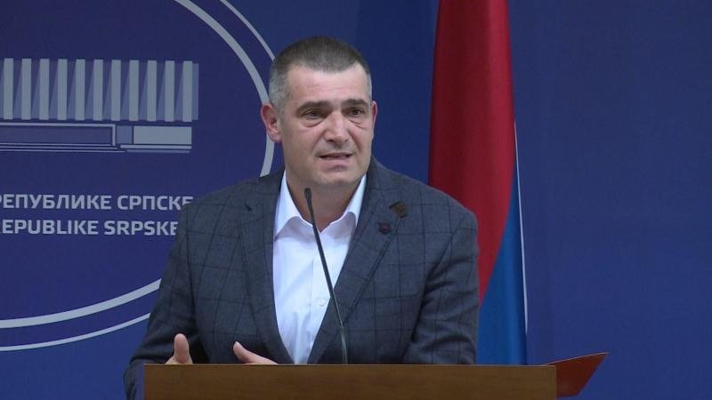 Samo za održavanje sistema FZO RS: Prointer za četiri godine dobio više od dva miliona maraka! (Dok.)