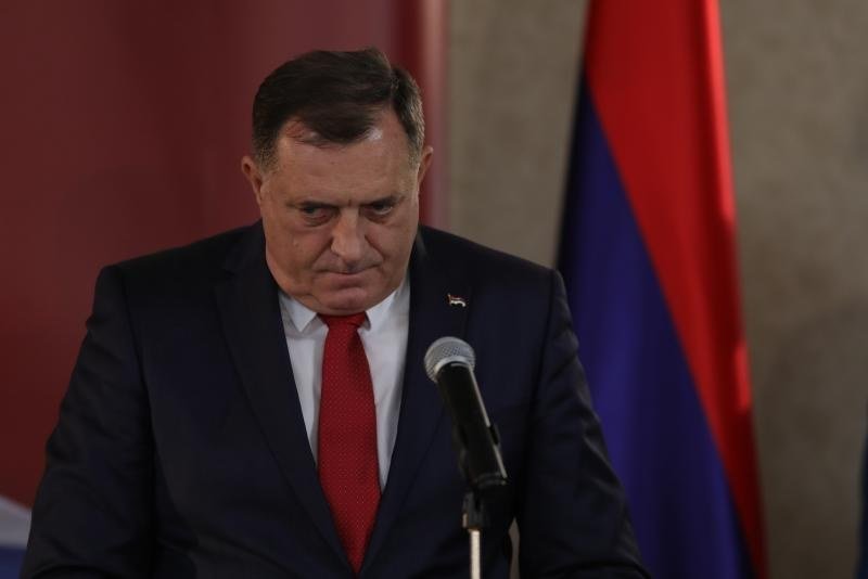 Sve laži i spinovi o finansijskoj stabilnosti Srpske: Milijardu duga RS stiže na naplatu naredne godine