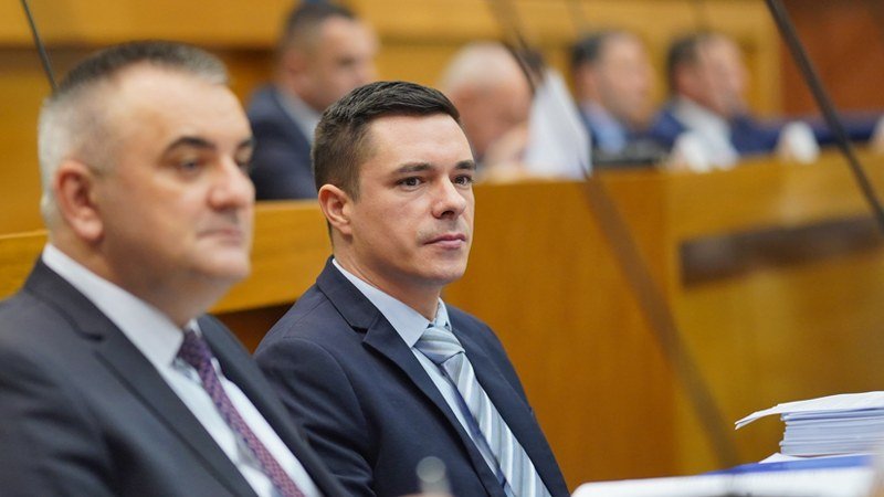 Ministar Vlade Srpske Miloš Bukejlović je ili neinformisan ili svjesno obmanjuje javnost? (Foto)