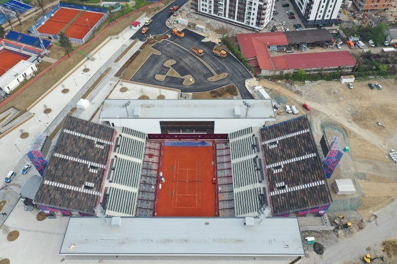 Nezavršena banjalučka teniska arena za -Srpska open- nakon 50-tak guta nove milione KM