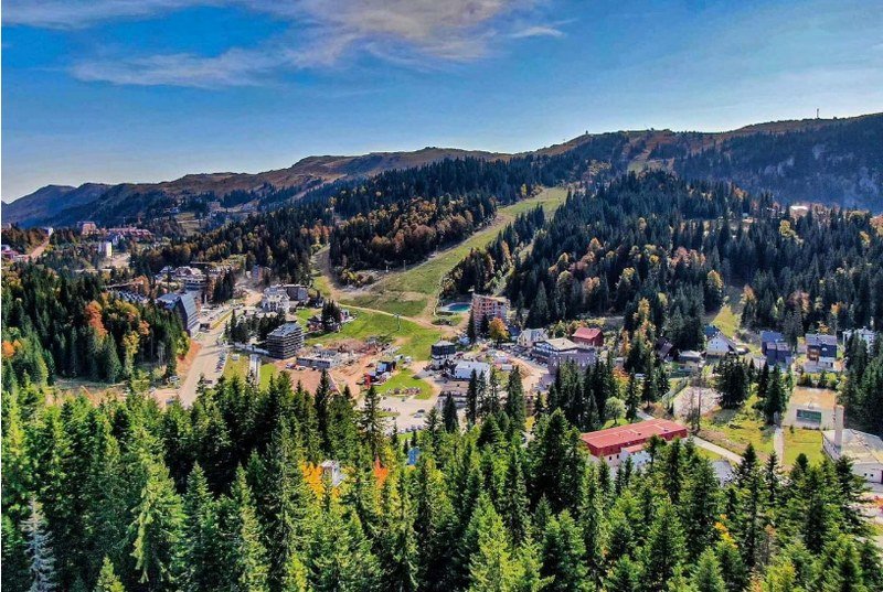 Najbolja rakija je moja rakija! Elek, za OC Jahorina, od svoje porodice naručio piće za milion maraka