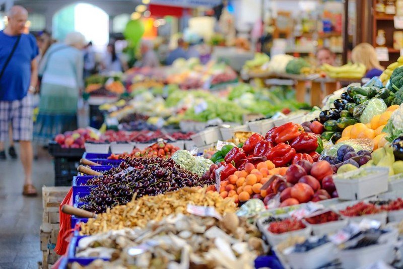 Cijene hrane u svijetu padaju a u BiH, državi koja ima antinarodnu vlast, bez značajnijeg pojeftinjenja