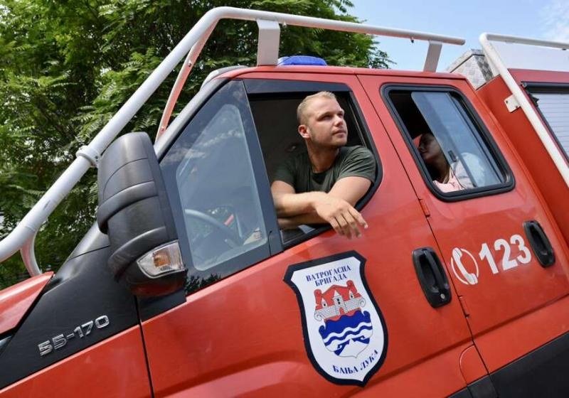 Draškovi marifetluci: Ski jet od 146.000 KM, ronjenje u Cavtatu i vatrogasno vozilo od 760.000 KM (Dok.)