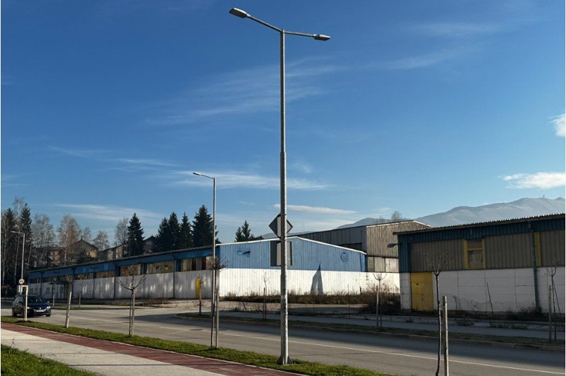 Trka za novcem uništava Srpsku: Umjesto fabrike zgrade - Tajkunima pare a narodu -trbuhom za kruhom- (Foto)