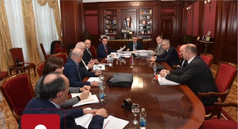 Nebojša Vukanović proglasio pobjedu: Uzmiču i odustaju od poskupljenja struje (Foto/Video)