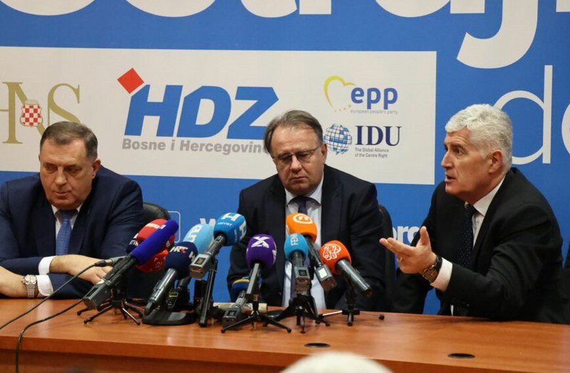 Zbog podjele para Dodikove dimne bombe o razdruživanju i nezavisnosti za tri dana pale u zaborav