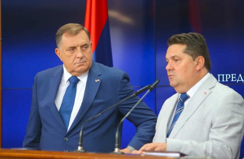 Dodik ne odustaje od rastakanja DEMOS-a i obračuna sa Stevandićem i njegovom strankom US