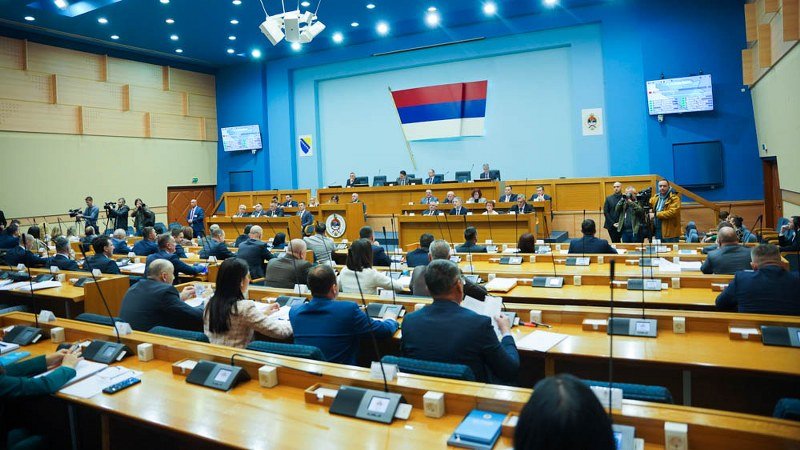 Ukrupnjavanje i usitnjavanje: Ima li Republika Srpska previše političkih stranaka