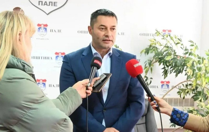 Aco Stanišić potvrdio: Tražimo povlačenje Čubrilovića sa čela DEMOS-a - Istorijat ovog zahtjeva (Foto)