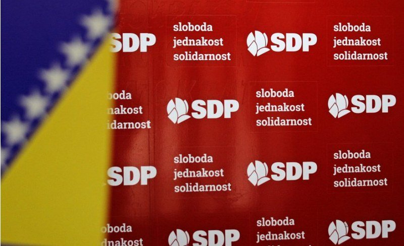Kako je -pao- SDP: Od proklamovane multietničnosti do -zelenog klona- SDA