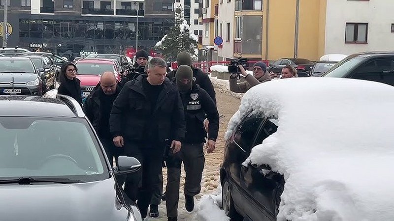 Ministar Nenad Nešić u najstrožem pritvorskom režimu, u KPZ -Vojkovići-, potpuno sam u ćeliji