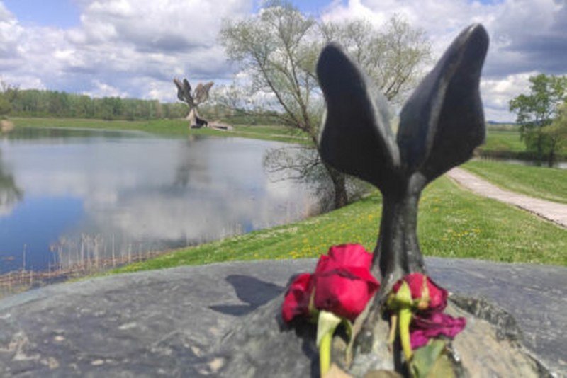 Hrvatska zabranila ulazak u Jasenovac srpskim studentima, Zurof osudio taj potez a Dodik ćuti