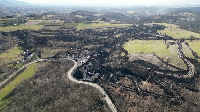 Dok se narod guši, nadležnima -vezane ruke- Bukova Kosa simbol -otrovnog partnerstva- vlasti i profita
