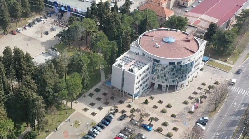 -Zadnja faza samouništenja- Dodik naredio nelogičan potez, građani Republike Srpske će platiti ceh?