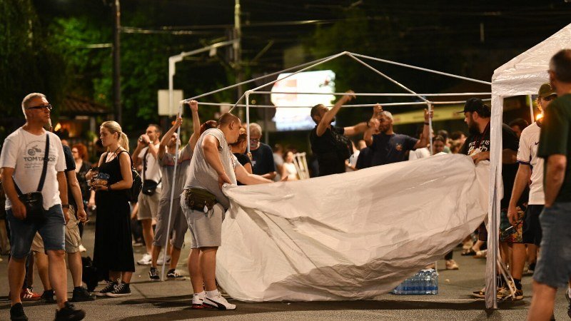 Potpuna pobuna naroda - Blokade širom Srbije, reagovali Dačić i Vučević, osvrt na proteste (Video)