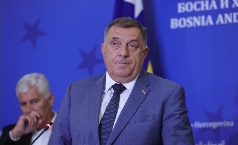 Pojačavanje propagande: Hvalospjevi o predsjedniku RS koštat će građane čak 585.000 maraka!?