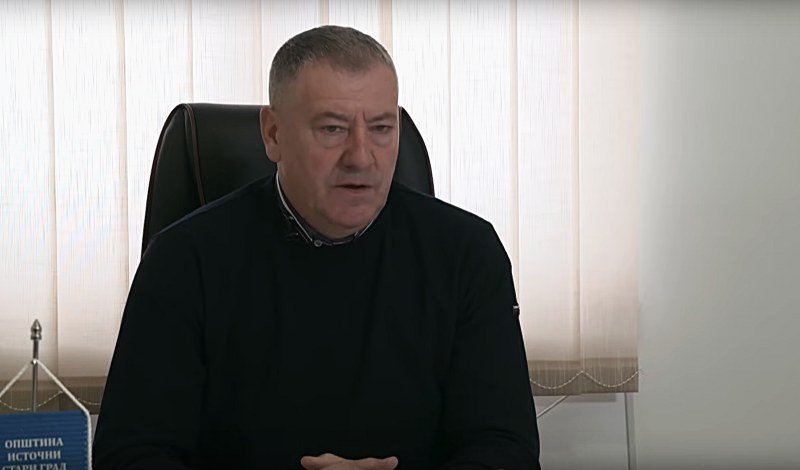 Opština Istočni Stari Grad: Načelnik Gašanović plaća trgovce automobilima da čiste šiblje na Trebeviću (Video)