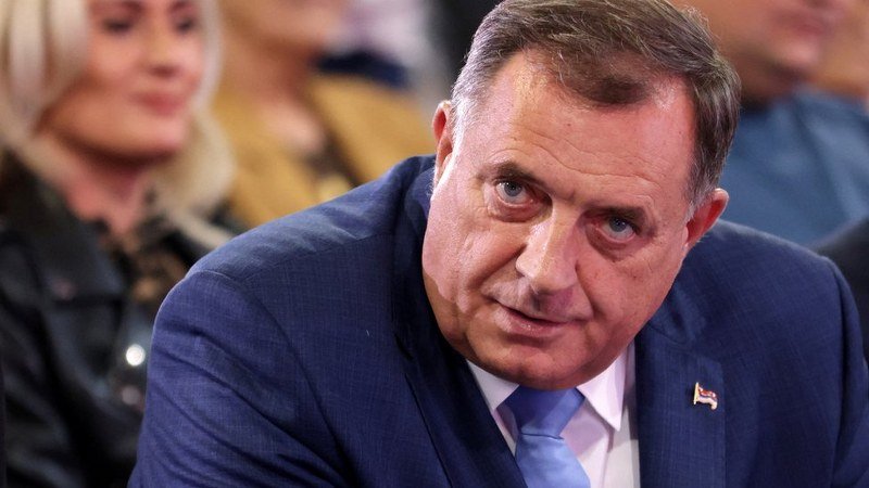 Dodik namjerava smijeniti sve funkcionere koji se nalaze na -Crnoj listi- SAD-a