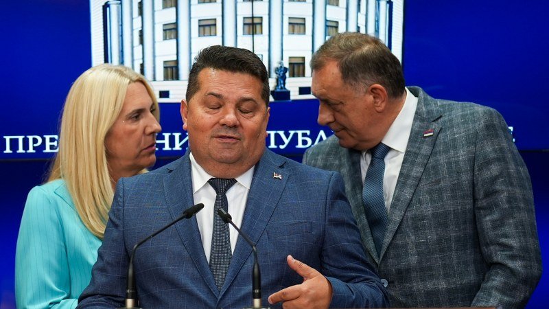 Goran Dakić: Šta je starije: Referendumska kokoš ili presuđeno jaje?