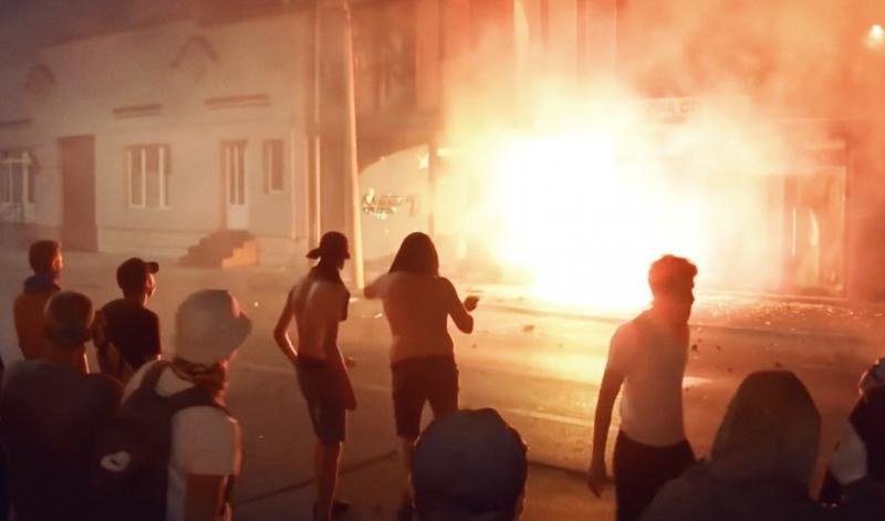 Pravo na pobunu: Zašto građanski protesti nisu akt bezakonja?