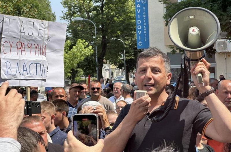 Dok Milorad Dodik i institucije Republike Srpske ćute: Vukanović upozorava - prate me