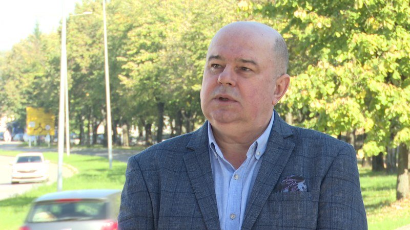 Dr Milan Blagojević: Totalna konfuzija u vlasti Republike Srpske