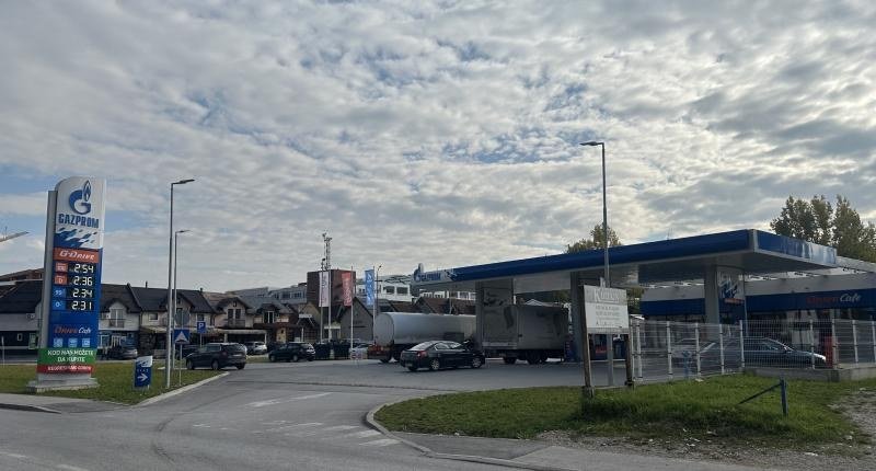 Nakon sankcija Naftnoj industriji Srbije: Mogu li ruski naftaši nastaviti poslovanje u BiH?