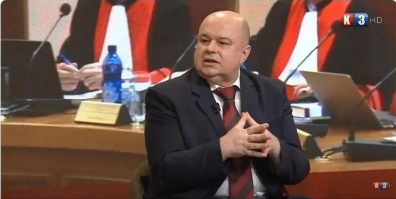 Dr Milan Blagojević: Najava nove neustavne odluke NS RS