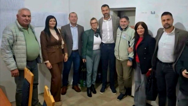 Stvaranje Pokreta uništava PDP? Stanivukovića napustila još jedna odbornica