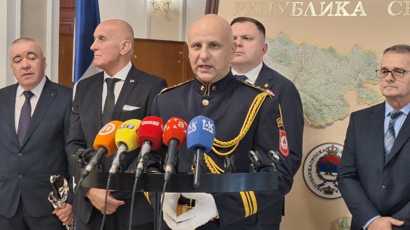 Kostrešević naređuje, Kusturić ne poštuje: Za prave Dodikove ljude ne važe zakoni i depeše