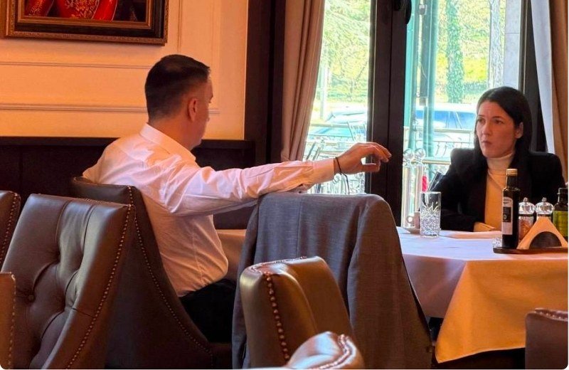 Adam Šukalo se dovukao u Banjaluku i sastao sa Brankom Blanušom uoči sjednice Predsjedništva SDS-a