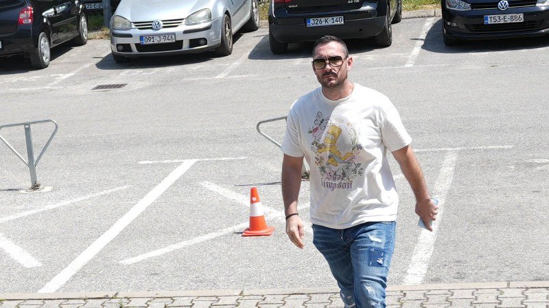 Uhapšen Nenad Radinković, akter spornog snimka sa Vladom Đajićem